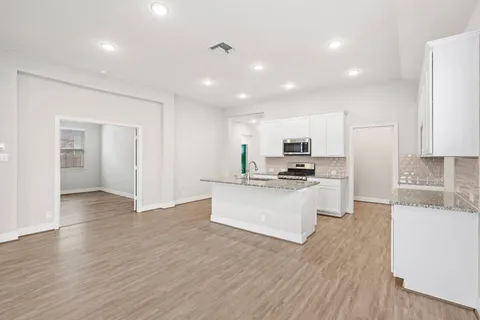 $439,000 | 3065 Nister, New Braunfels, TX 78130