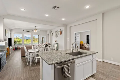 $439,000 | 3065 Nister, New Braunfels, TX 78130