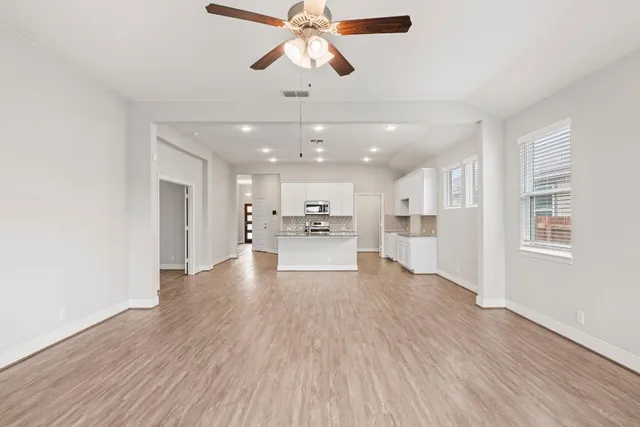 $439,000 | 3065 Nister, New Braunfels, TX 78130