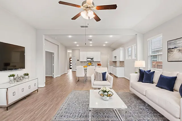 $439,000 | 3065 Nister, New Braunfels, TX 78130