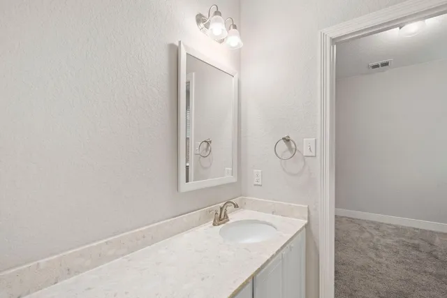 $439,000 | 3065 Nister, New Braunfels, TX 78130