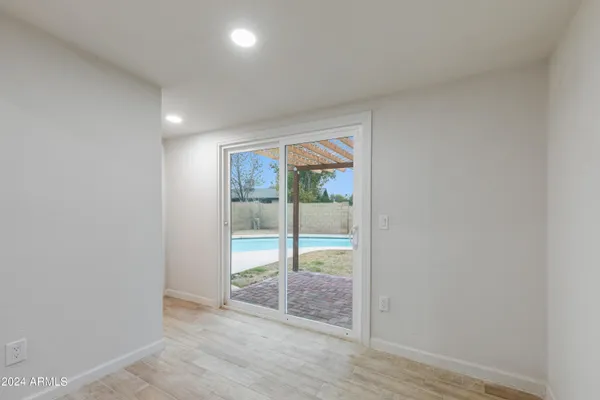 $2,100 | 5929 West Nancy Road, Glendale, AZ 85306