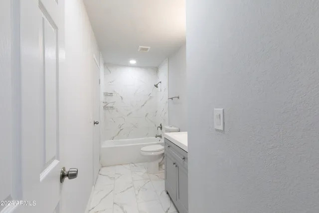 $2,300 | 5929 West Nancy Road, Glendale, AZ 85306