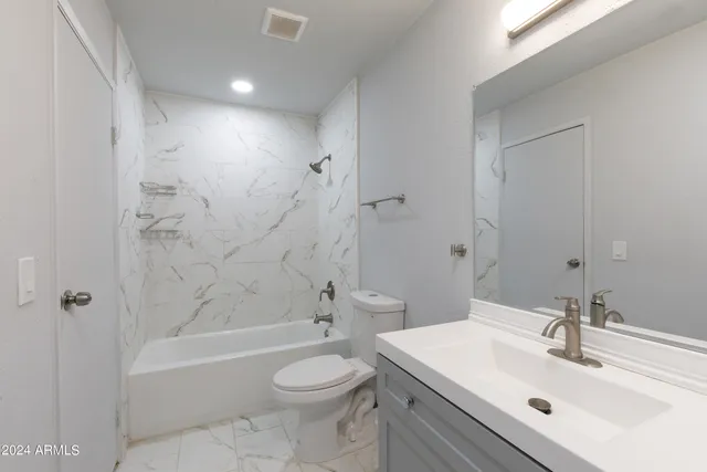 $2,300 | 5929 West Nancy Road, Glendale, AZ 85306