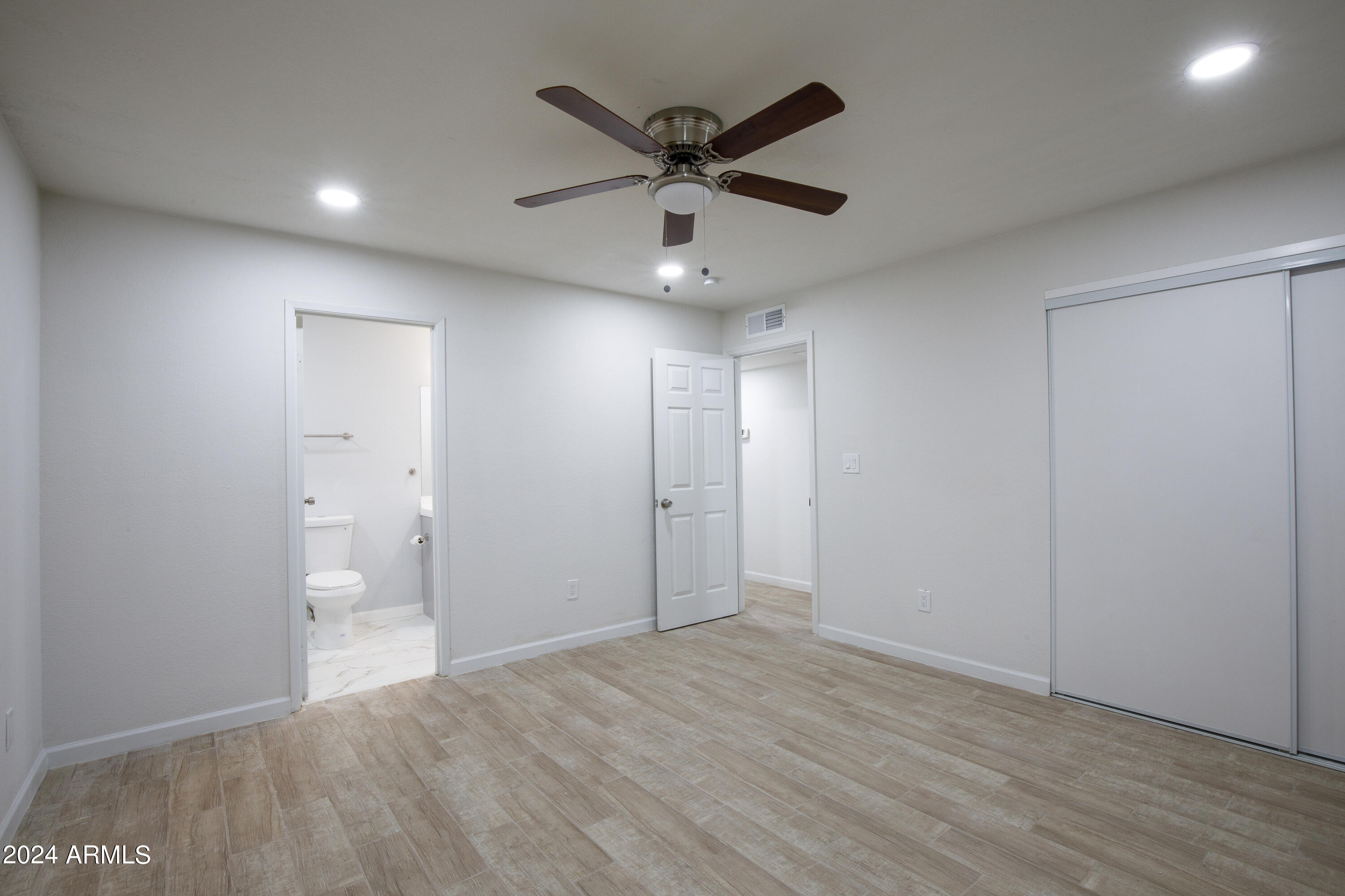 5929 West Nancy Road Glendale, AZ 85306 - Photo 24 of 28 5929 W Nancy-23