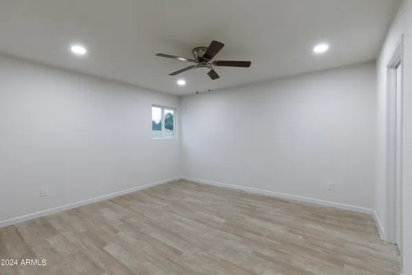 $2,100 | 5929 West Nancy Road, Glendale, AZ 85306