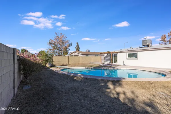 $2,100 | 5929 West Nancy Road, Glendale, AZ 85306