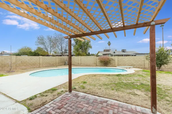 $2,100 | 5929 West Nancy Road, Glendale, AZ 85306