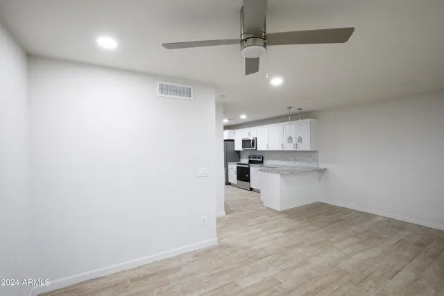 $2,300 | 5929 West Nancy Road, Glendale, AZ 85306