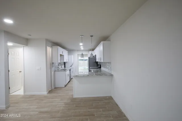 $2,300 | 5929 West Nancy Road, Glendale, AZ 85306