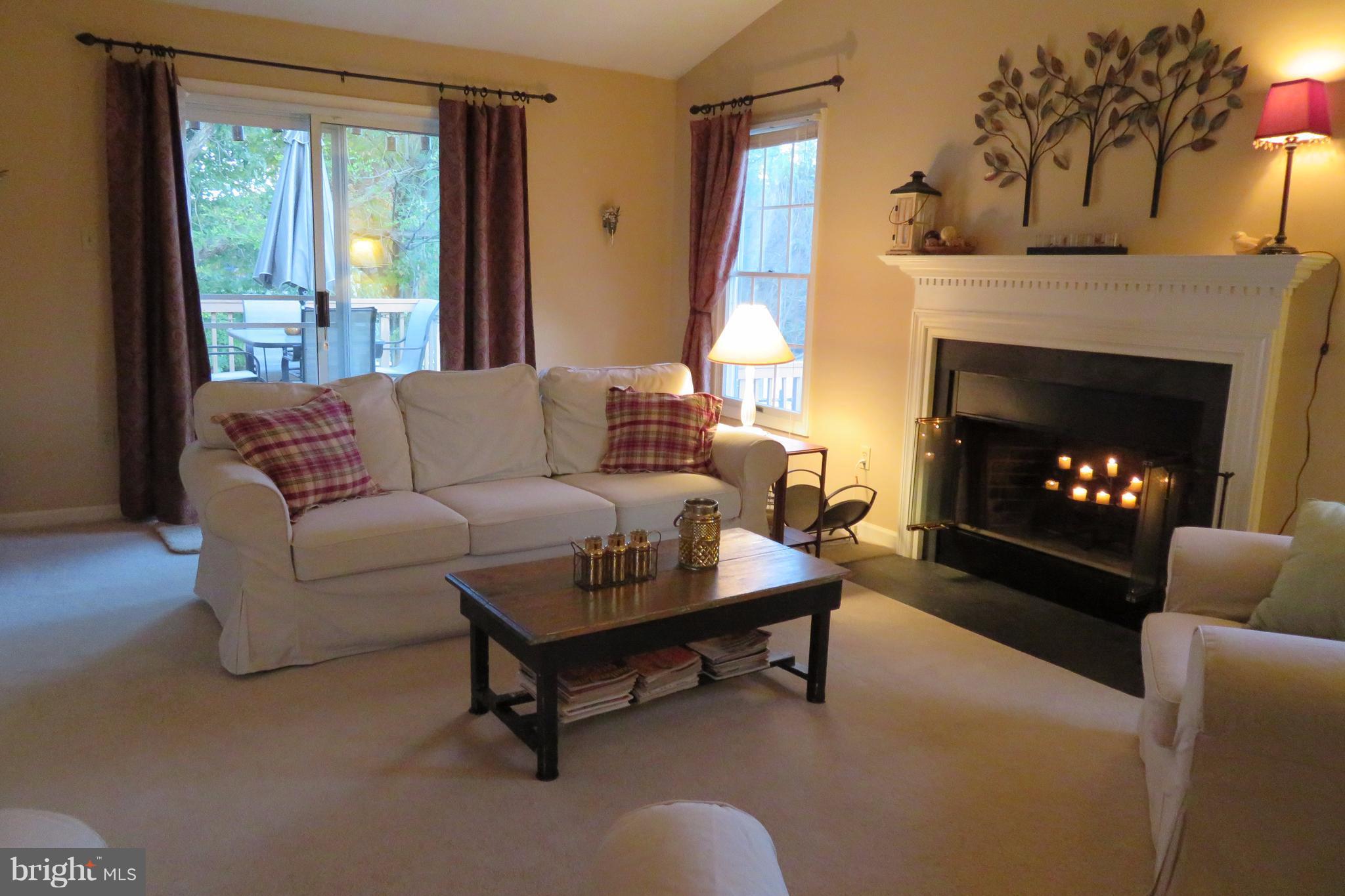 1063 Long Valley Road Westminster, MD 21158 - Photo 2 of 30 Family Room