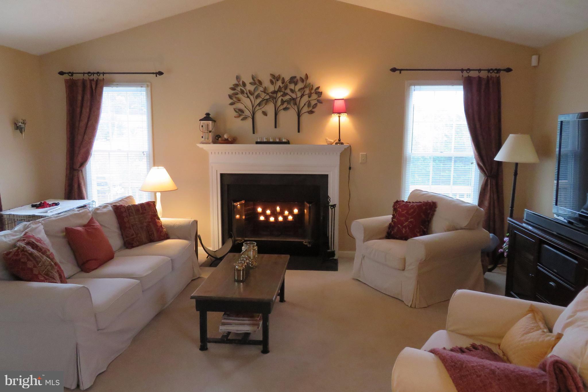 1063 Long Valley Road Westminster, MD 21158 - Photo 3 of 30 Family Room