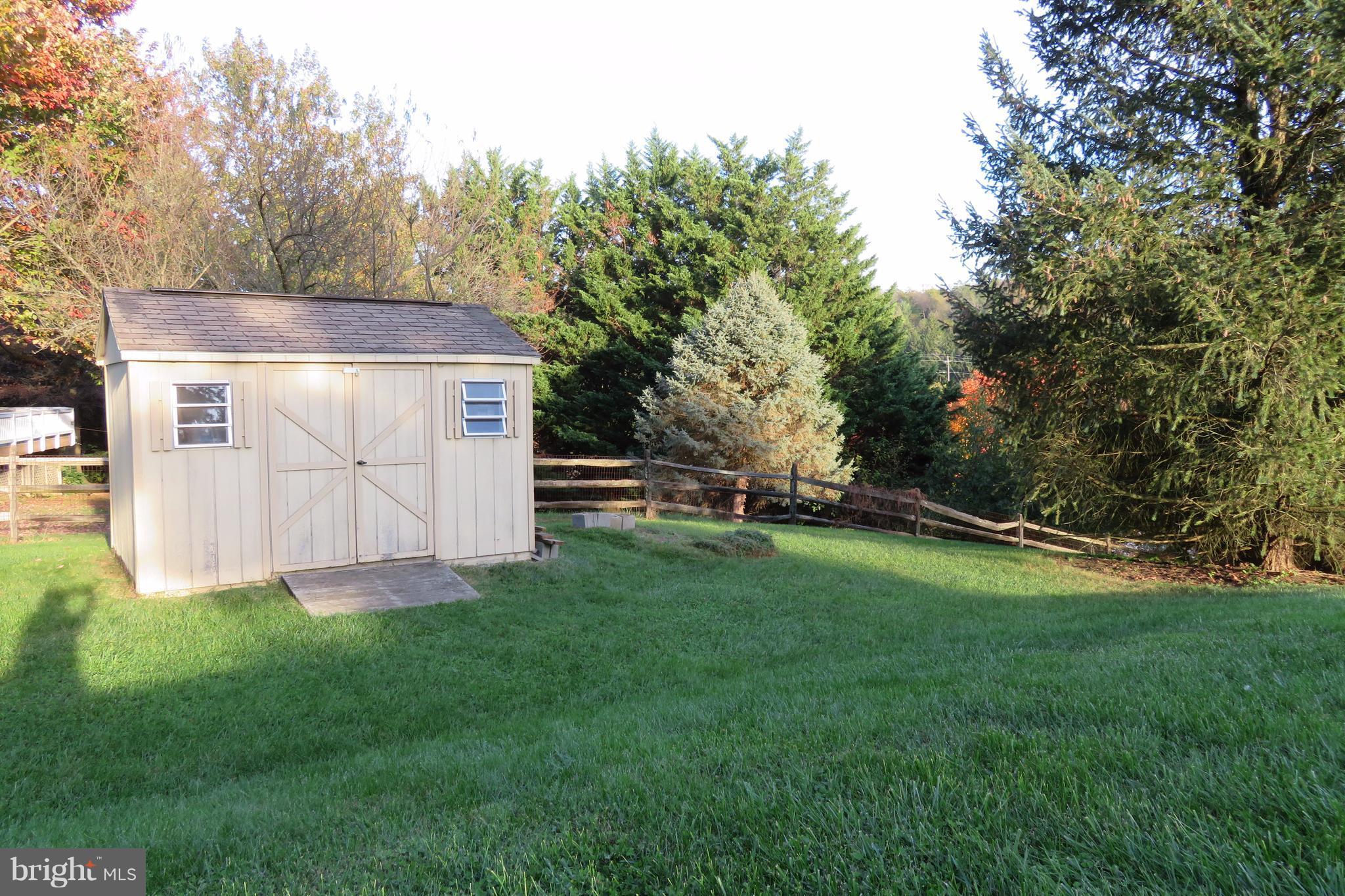 1063 Long Valley Road Westminster, MD 21158 - Photo 26 of 30 Fenced Backyard w/Shed