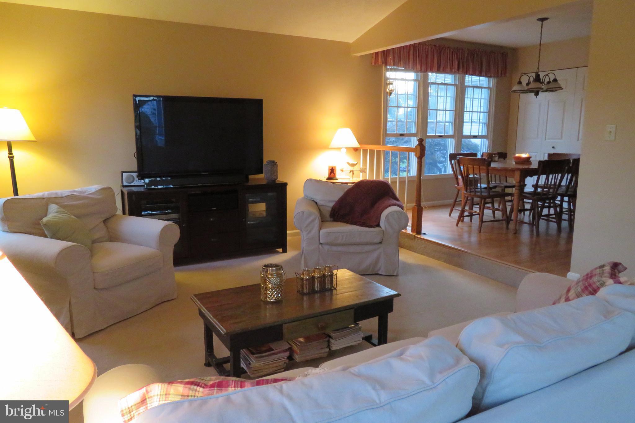 1063 Long Valley Road Westminster, MD 21158 - Photo 4 of 30 Family Room