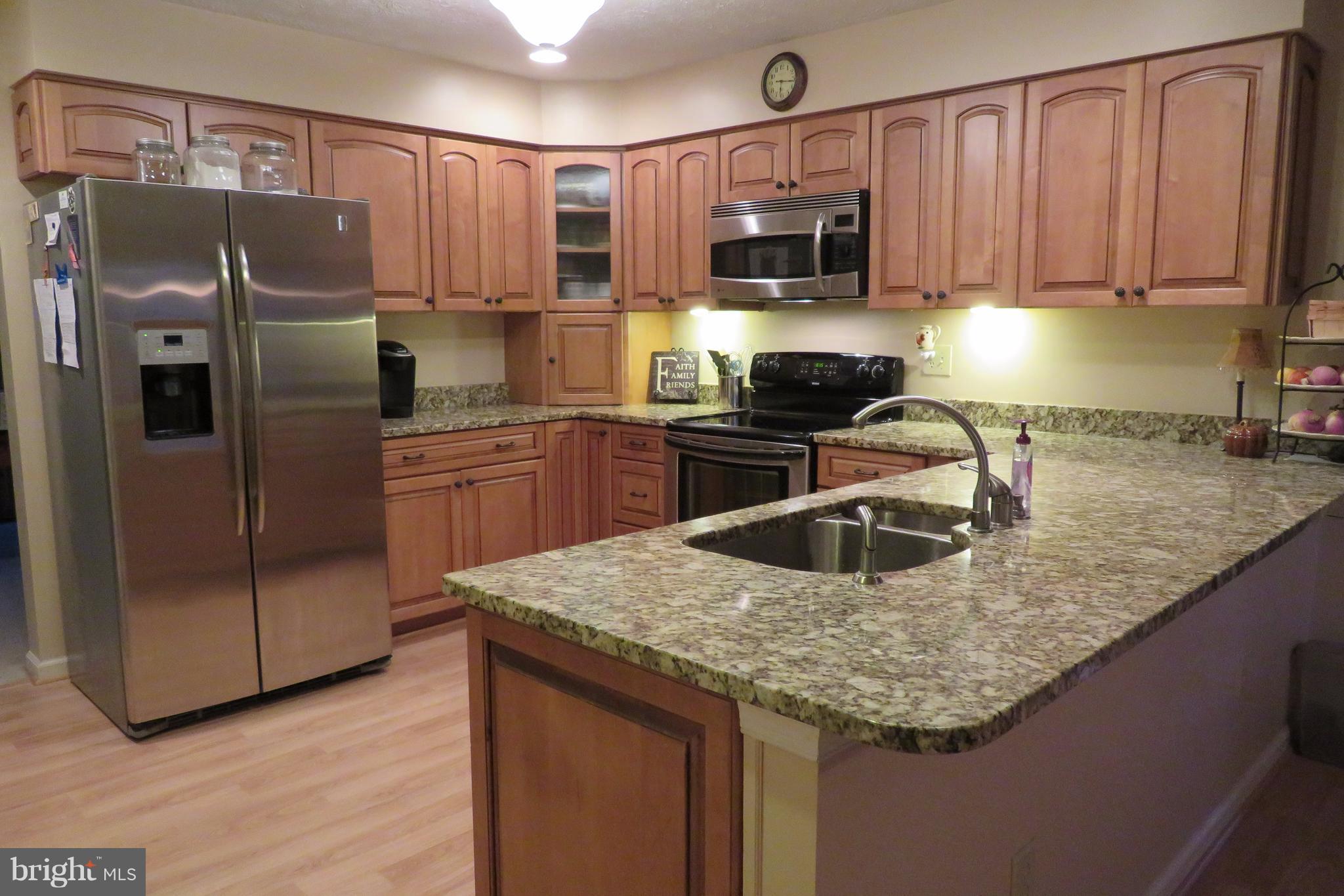 1063 Long Valley Road Westminster, MD 21158 - Photo 6 of 30 Kitchen