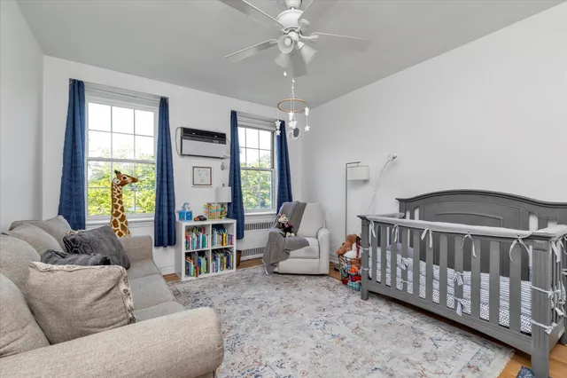 $470,000 | 1 Meadow Drive, Unit 3K, Woodmere, NY 11598