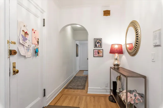 $470,000 | 1 Meadow Drive, Unit 3K, Woodmere, NY 11598