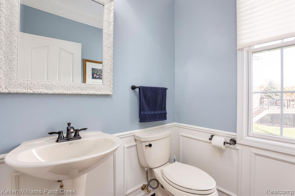 1803 Bliss Court Rochester Hills, MI 48307 - Photo 11 of 50