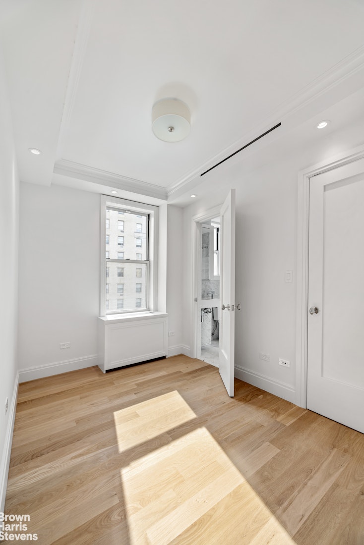 317 West 89th Street, Unit 9E Manhattan, NY 10024 - Photo 11 of 23