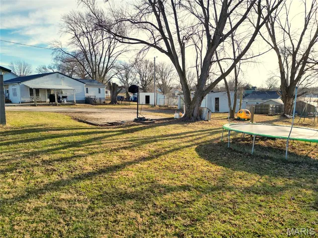 $150,000 | 202 West Mulberry Street, Huntsville, MO 65259