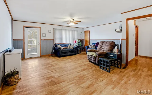 $150,000 | 202 West Mulberry Street, Huntsville, MO 65259