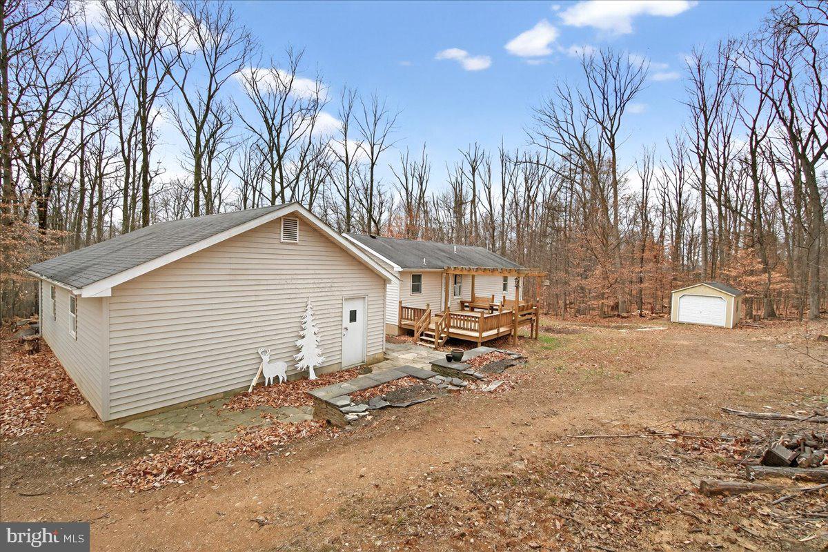 9505 Cabbage Run Road Frederick, MD 21701 - Photo 36 of 50 a view of a house with a patio