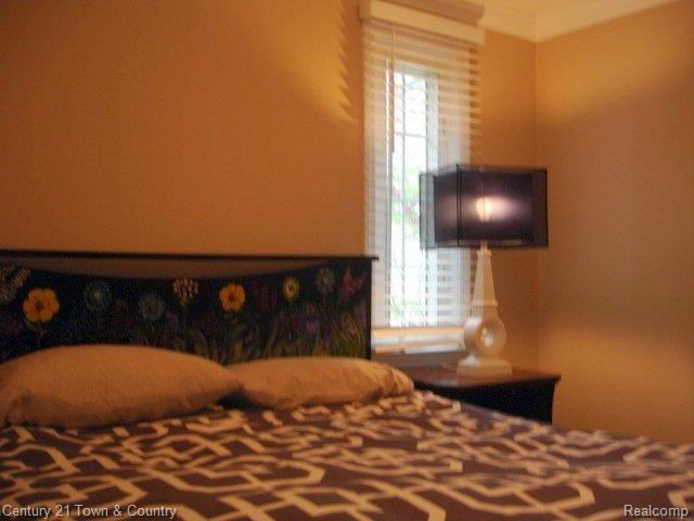 1664 Graefield Road Birmingham, MI 48009 - Photo 12 of 15 2nd Bedroom