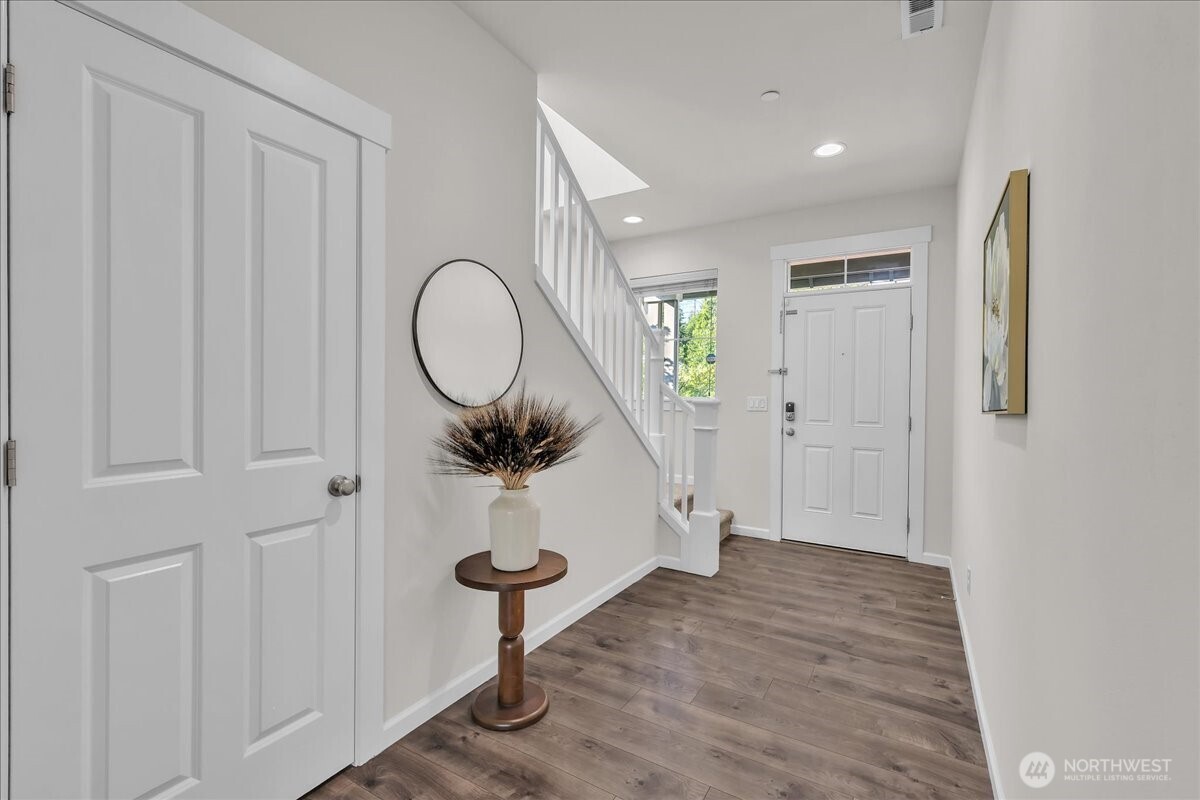 1326 192nd Place Southeast Bothell, WA 98012 - Photo 3 of 40