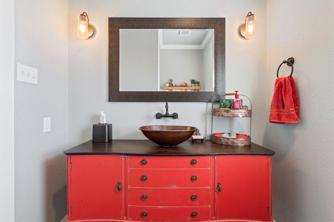 628 Wildflower McGregor, TX 76657 - Photo 29 of 58