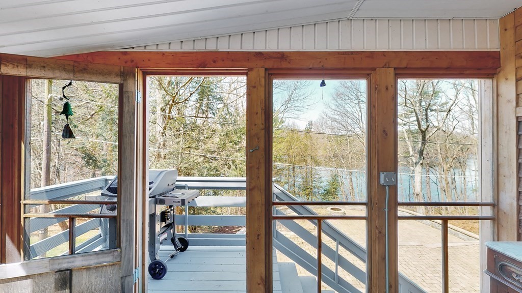 30 Camp Road Sturbridge, MA 01518 - Photo 21 of 40
