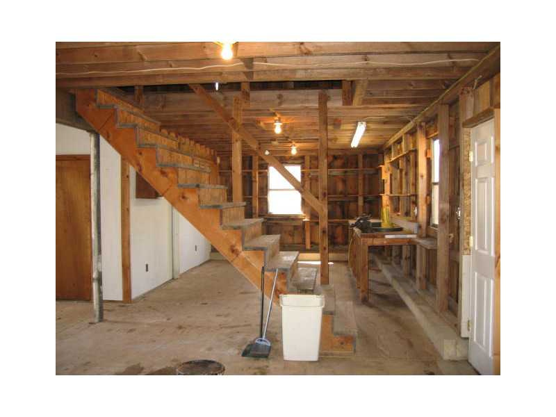 1495 Chopmist Hill Road Scituate, RI 02857 - Photo 20 of 25 Stable/Barn. Barn!