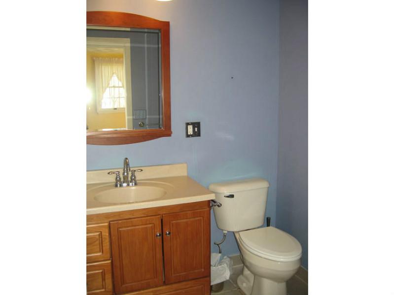 1495 Chopmist Hill Road Scituate, RI 02857 - Photo 9 of 25 Master Bath/Spa.