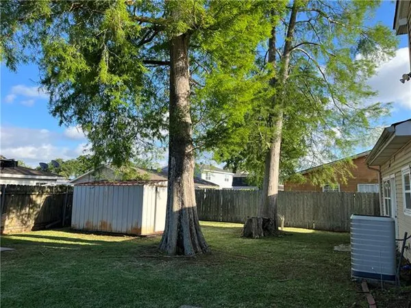 $220,000 | 2529 West Catawba Drive, Harvey, LA 70058