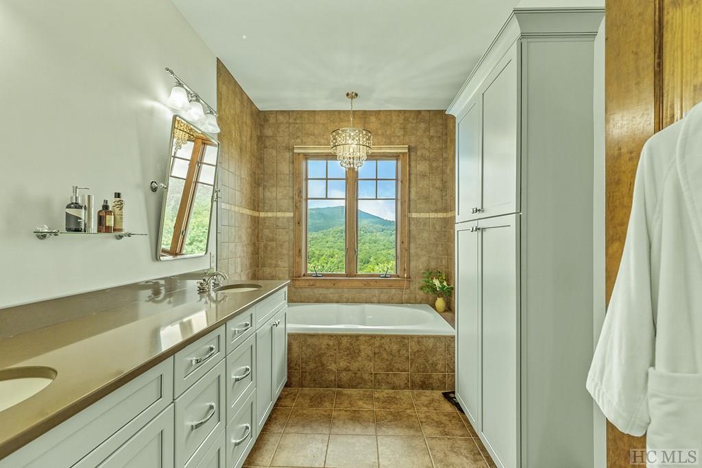 756 Trillium Ridge Road, Unit 204 Cullowhee, NC 28723 - Photo 33 of 55 Gallery Image 33