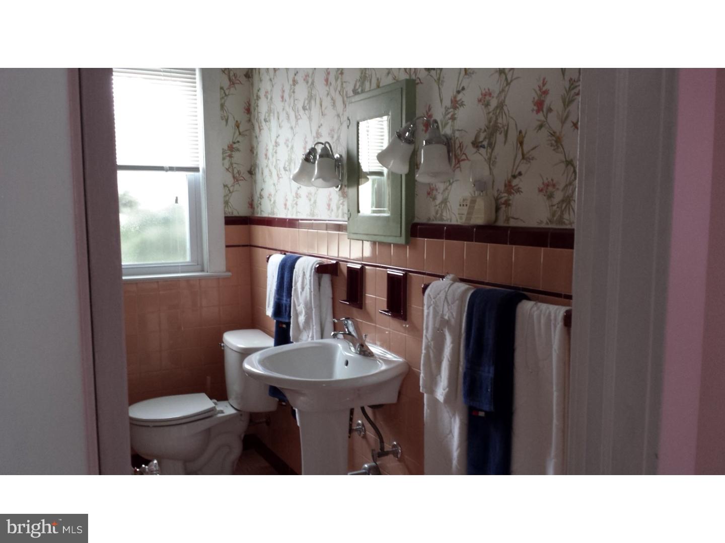 1837 Prospect Ridge Boulevard Haddon Heights, NJ 08035 - Photo 10 of 17 Gallery Image 10