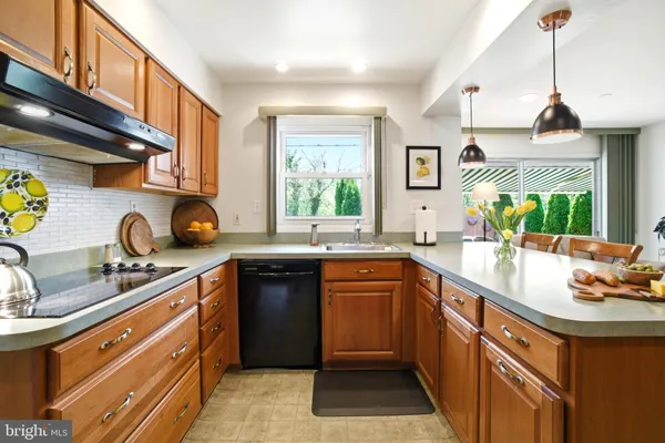 $459,999 | 3 Tyler Drive, Willingboro, NJ 08046