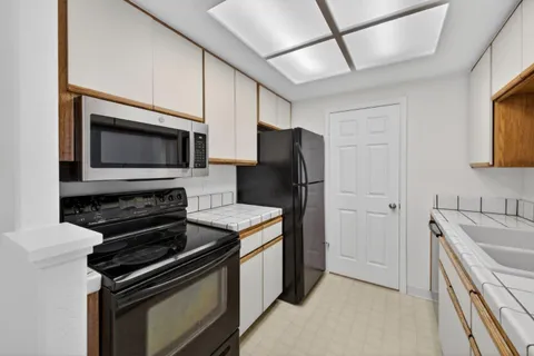 $675,000 | 5913 Lake Almanor Drive, San Jose, CA 95123