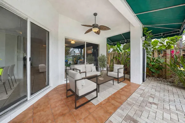 $899,999 | 11018 Northwest 47th Terrace, Doral, FL 33178