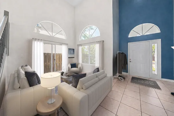 $899,999 | 11018 Northwest 47th Terrace, Doral, FL 33178