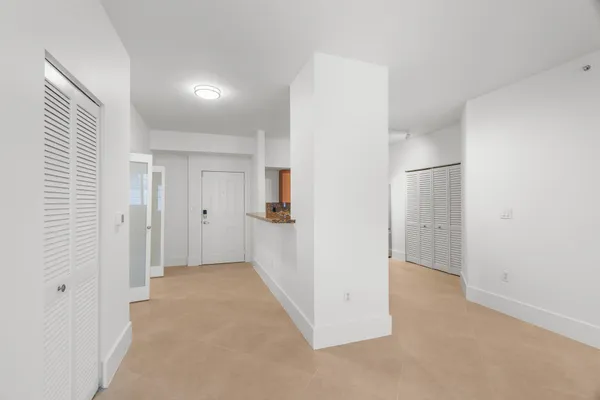 $3,400 | 250 Northeast 3rd Avenue, Unit 1207, Delray Beach, FL 33444