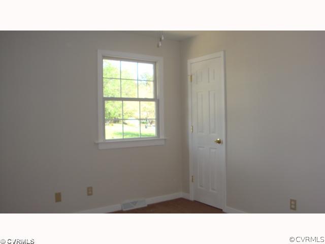 15312 Saddlebrook Road Chesterfield, VA 23838 - Photo 8 of 8 a open space in a house