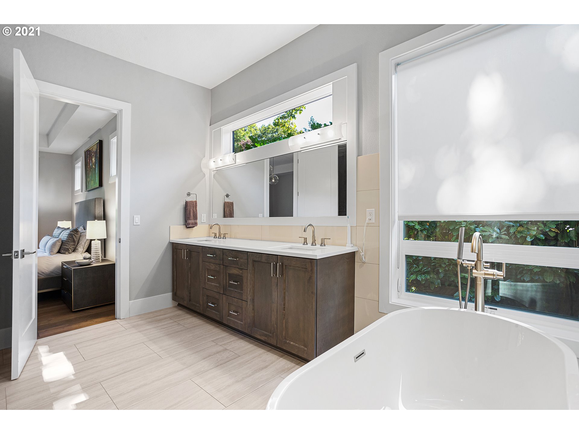 16206 Reese Road Lake Oswego, OR 97035 - Photo 16 of 32 Gallery Image 16