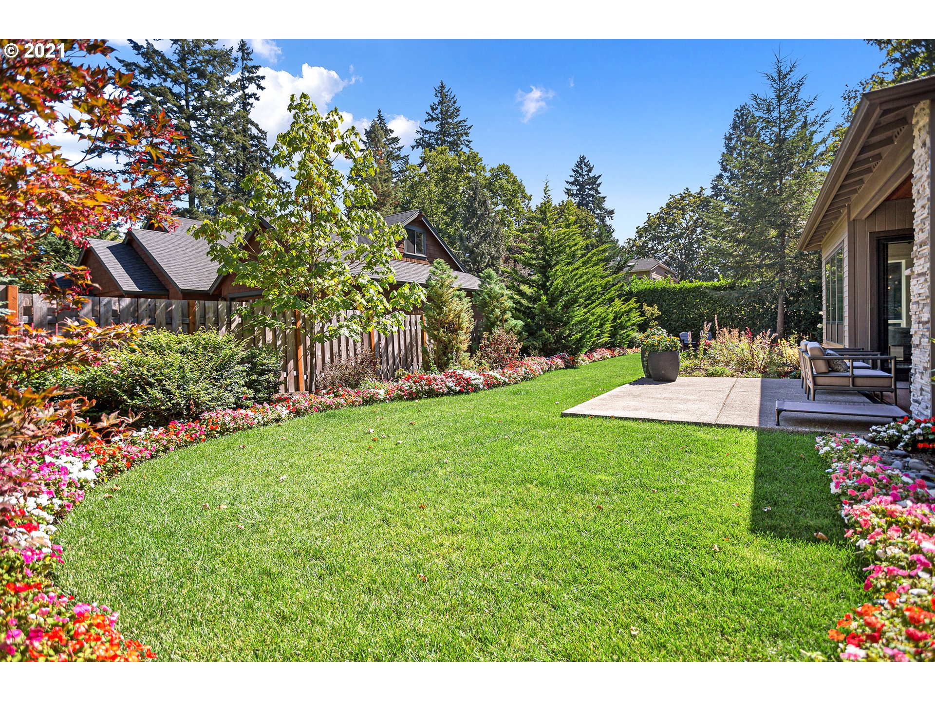 16206 Reese Road Lake Oswego, OR 97035 - Photo 28 of 32 Gallery Image 28