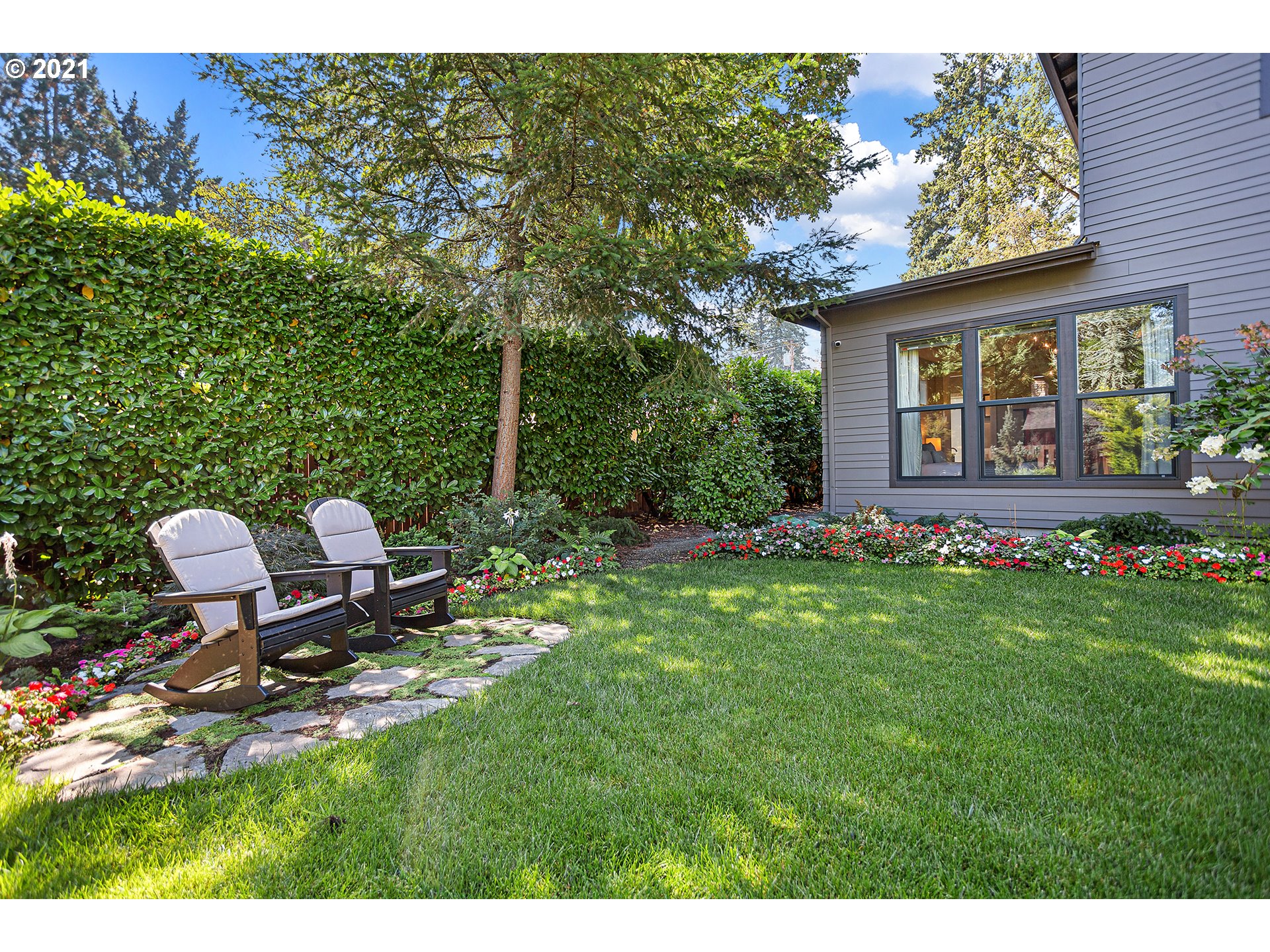 16206 Reese Road Lake Oswego, OR 97035 - Photo 30 of 32 Gallery Image 30