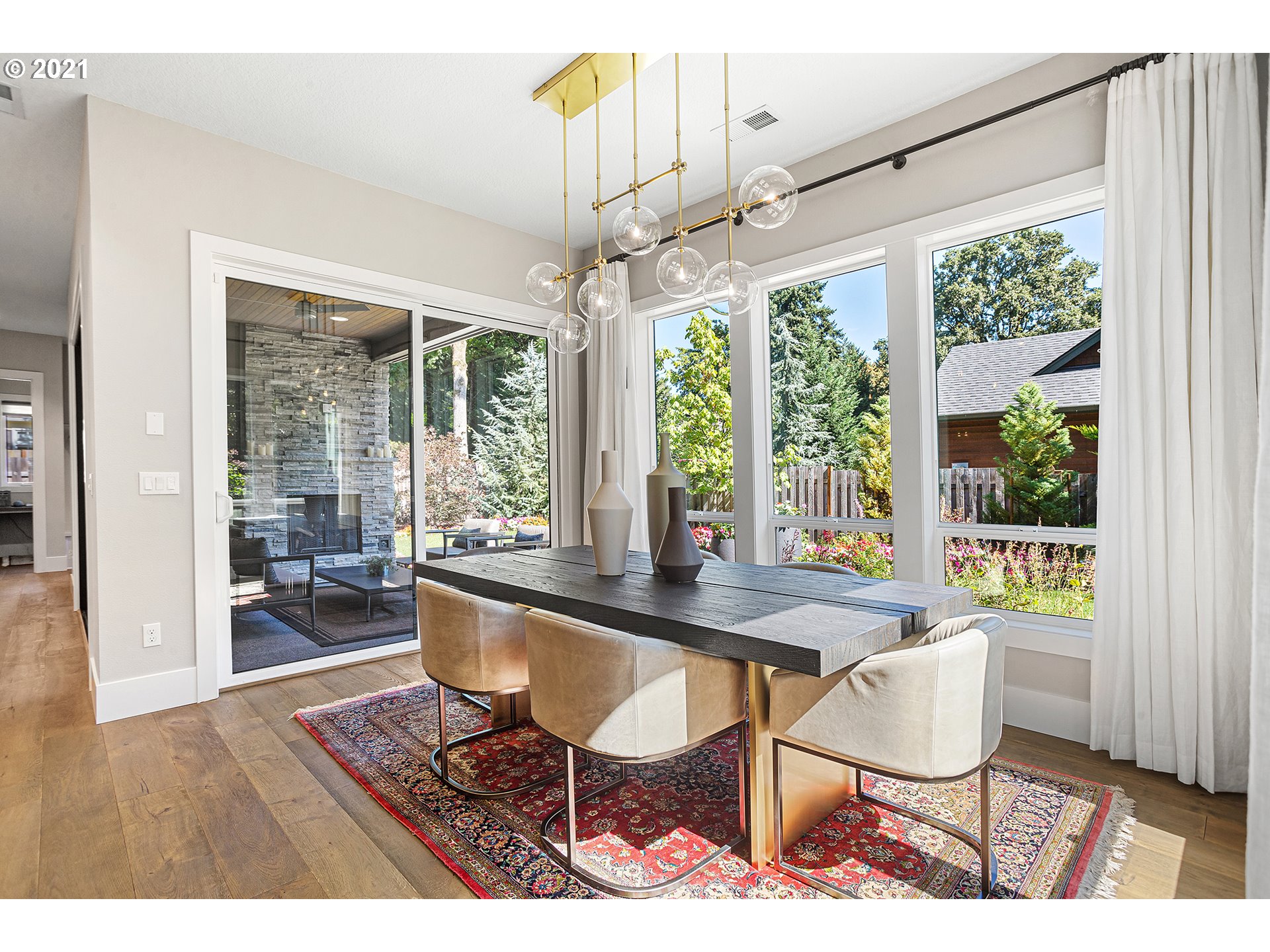16206 Reese Road Lake Oswego, OR 97035 - Photo 10 of 32 Gallery Image 10