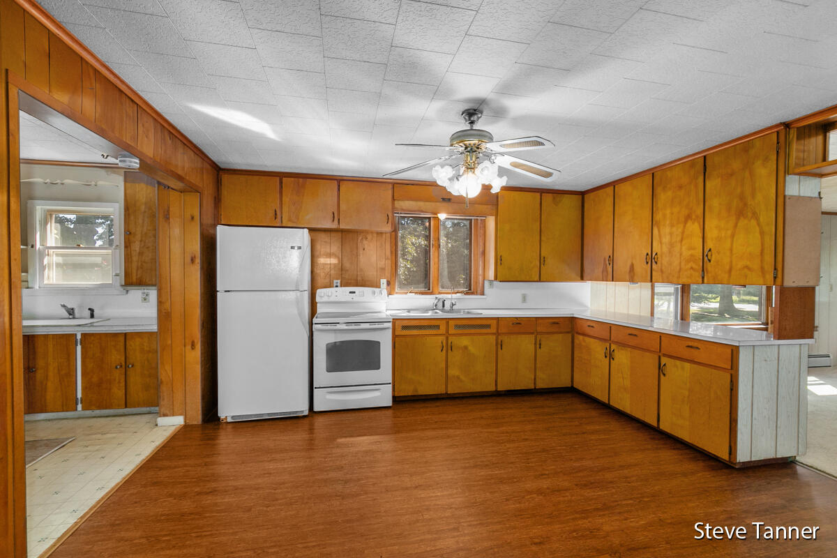 7531 County Farm Road Greenville, MI 48838 - Photo 14 of 22 IMG_1007