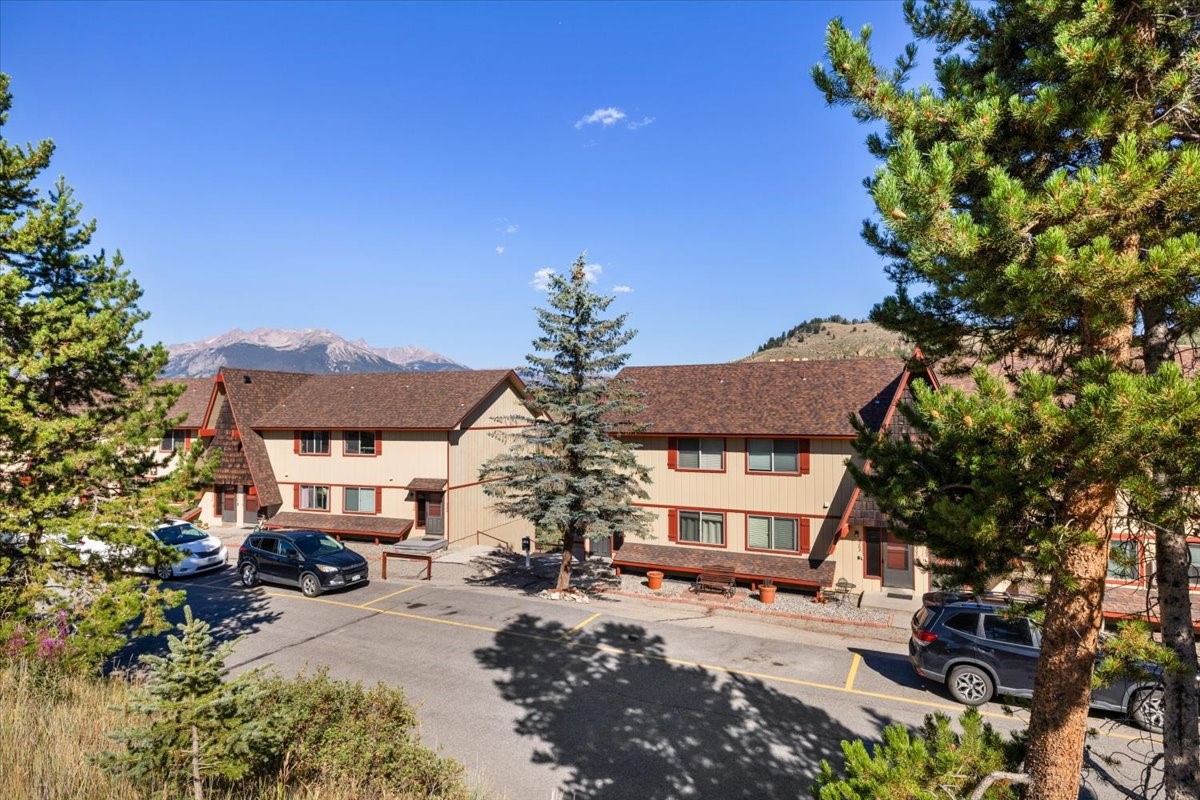 110 Evergreen Road, Unit 301 Dillon, CO 80435 - Photo 20 of 23