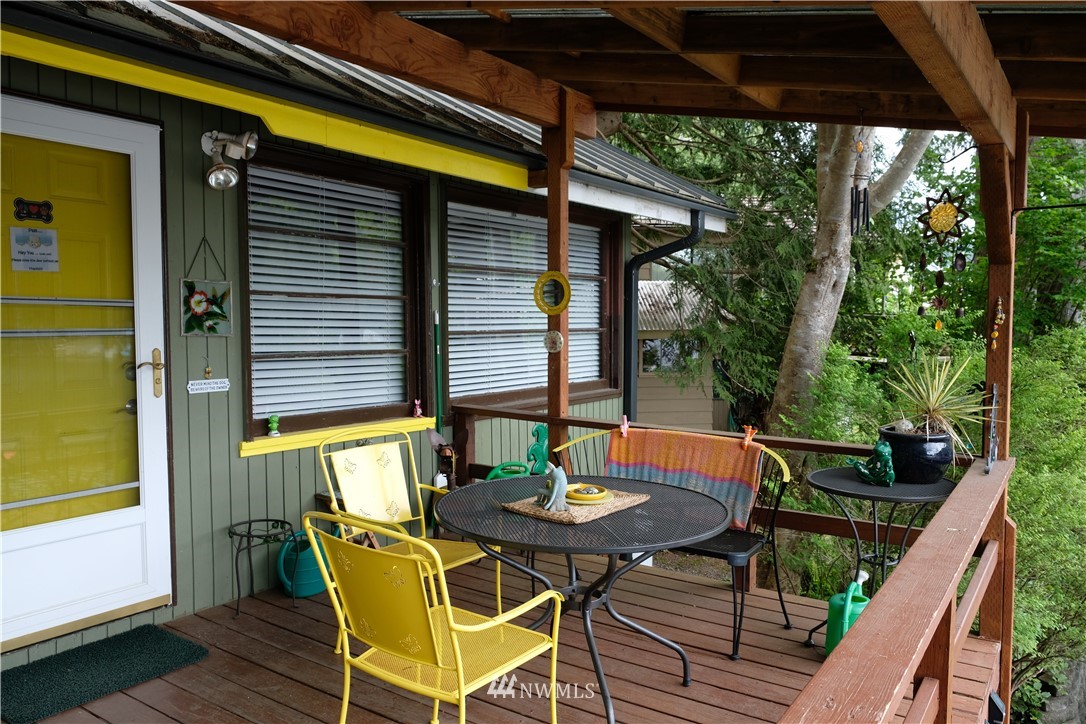 511 West Shore Loop Road Snohomish, WA 98290 - Photo 12 of 38