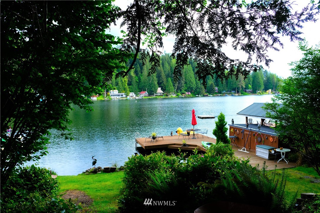 511 West Shore Loop Road Snohomish, WA 98290 - Photo 4 of 38