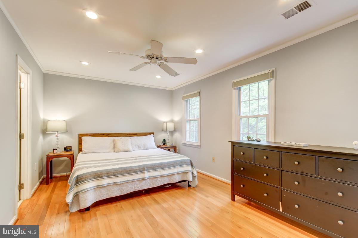 1808 Post Oak Trail Reston, VA 20191 - Photo 28 of 51 Master Bedroom